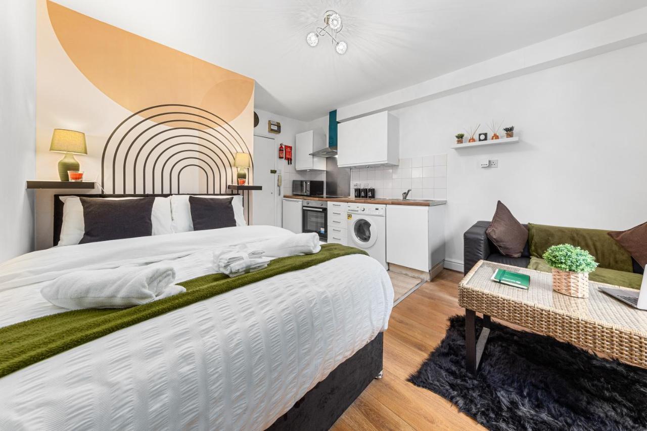 Modern Gem Brixton Centre Cozy & Comfort Charis City Studio 런던 외부 사진