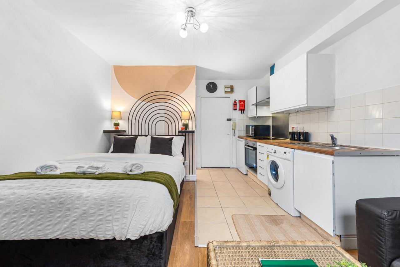 Modern Gem Brixton Centre Cozy & Comfort Charis City Studio 런던 외부 사진